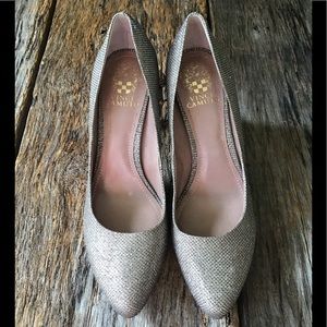 Vince Camuto heels size 8.5